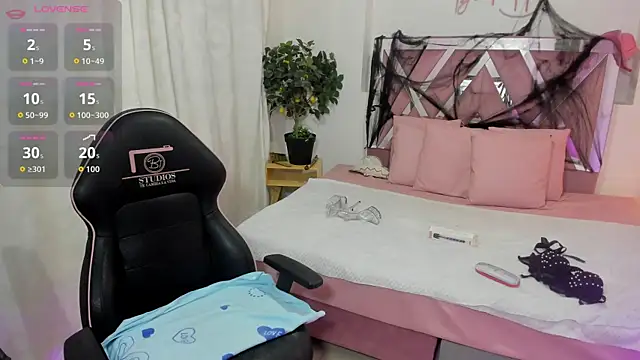 HISIS TAY online show from October 21, 2025, 11:42 am