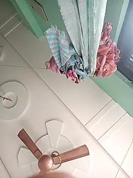 Snapshot of supcpl chatting on February 14, 2026, 4:13 am supcpl online show from February 14, 2026, 4:13 am