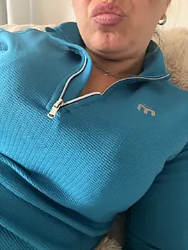 Snapshot of Daiana_Andra chatting on October 21, 2025, 11:53 am Daiana Andra online show from October 21, 2025, 11:53 am