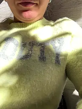 Snapshot of Daiana_Andra chatting on November 3, 2025, 9:24 am Daiana Andra online show from November 3, 2025, 9:24 am