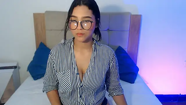 zamara steev online show from October 4, 2025, 5:14 pm