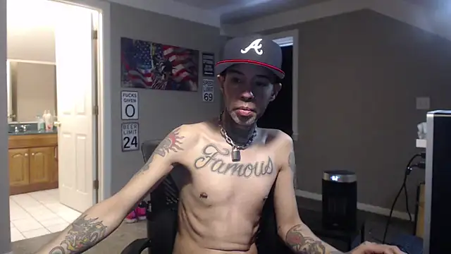 Snapshot of Michigan9000 chatting on February 20, 2026, 3:36 pm Michigan9000 online show from February 20, 2026, 3:36 pm