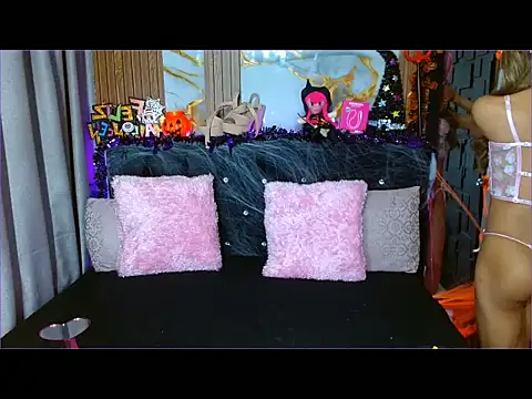 Snapshot of sthephylittle chatting on October 24, 2025, 6:40 pm sthephylittle online show from October 24, 2025, 6:40 pm