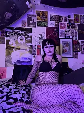 forestgoblin333 online show from October 2, 2025, 7:28 pm