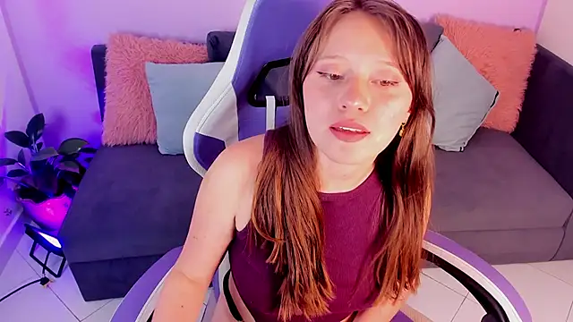 AliciaMoonx online show from November 22, 2025, 12:26 pm