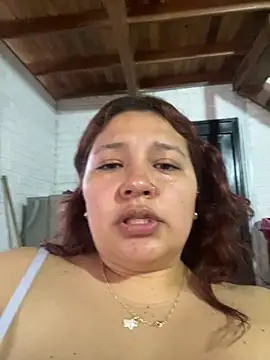 Snapshot of Cami_Moon1 chatting on October 24, 2025, 4:06 pm Cami Moon1 online show from October 24, 2025, 4:06 pm