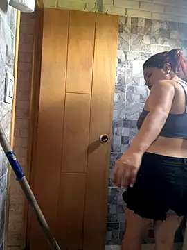 Snapshot of Cami_Moon1 chatting on November 1, 2025, 3:50 pm Cami Moon1 online show from November 1, 2025, 3:50 pm