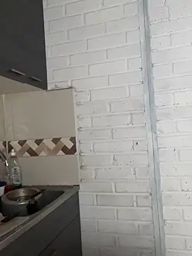 Snapshot of Cami_Moon1 chatting on October 23, 2025, 1:43 pm Cami Moon1 online show from October 23, 2025, 1:43 pm