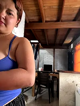 Snapshot of Cami_Moon1 chatting on November 25, 2025, 2:17 pm Cami Moon1 online show from November 25, 2025, 2:17 pm