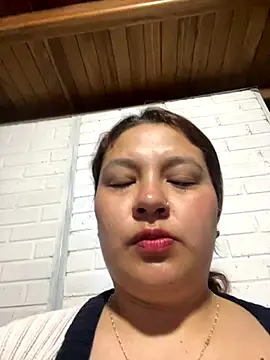 Snapshot of Cami_Moon1 chatting on October 21, 2025, 11:20 am Cami Moon1 online show from October 21, 2025, 11:20 am