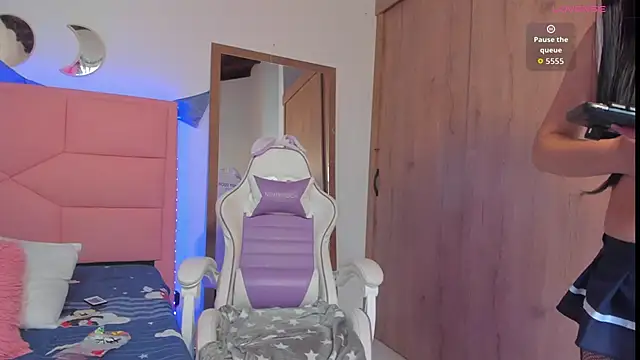 BabyDollvibes online show from October 21, 2025, 5:56 pm