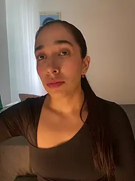 Snapshot of SabrinaEvanss_ chatting on April 22, 2026, 7:31 pm SabrinaEvanss online show from April 22, 2026, 7:31 pm