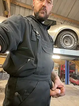 ju8870 online show from November 3, 2025, 2:31 pm