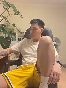 latava online show from October 19, 2025, 4:54 pm