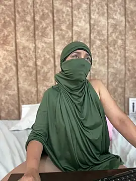 Snapshot of _alishaa_c chatting on February 20, 2026, 6:26 am alishaa c online show from February 20, 2026, 6:26 am