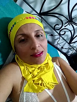 Aafsha  online show from February 17, 2026, 7:33 pm