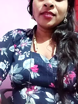 Snapshot of Priyanka_hot54 chatting on October 8, 2025, 6:19 pm Priyanka hot54 online show from October 8, 2025, 6:19 pm