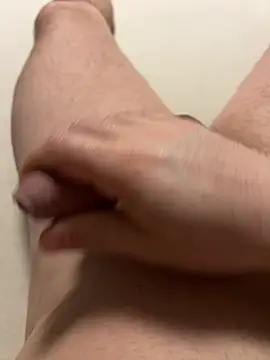 Snapshot of GiNo_93 chatting on February 25, 2026, 4:45 am GiNo 93 online show from February 25, 2026, 4:45 am