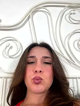 MayaVonDe online show from January 16, 2026, 3:49 pm