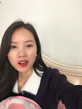 Mile-m online show from February 12, 2026, 3:50 am