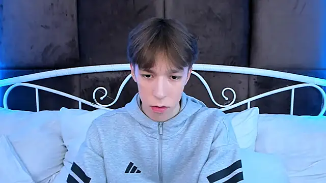 MarkBranston online show from November 9, 2025, 10:52 am