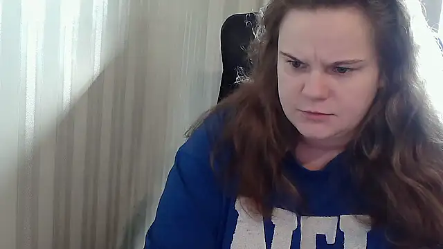 HarmonyKarera online show from October 31, 2025, 8:00 am