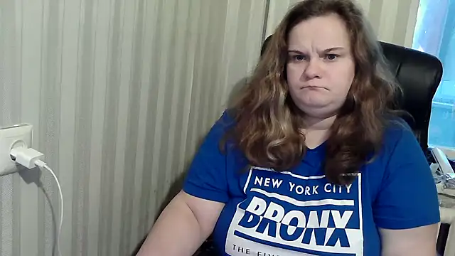 HarmonyKarera online show from October 29, 2025, 2:16 pm