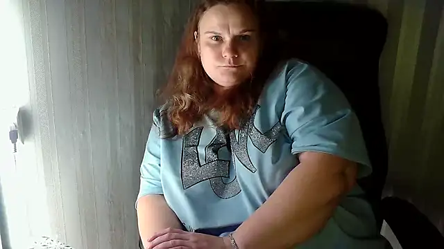 HarmonyKarera online show from November 11, 2025, 9:42 pm