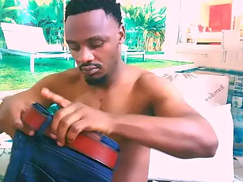 EbonyTiger69 online show from October 26, 2025, 5:13 pm