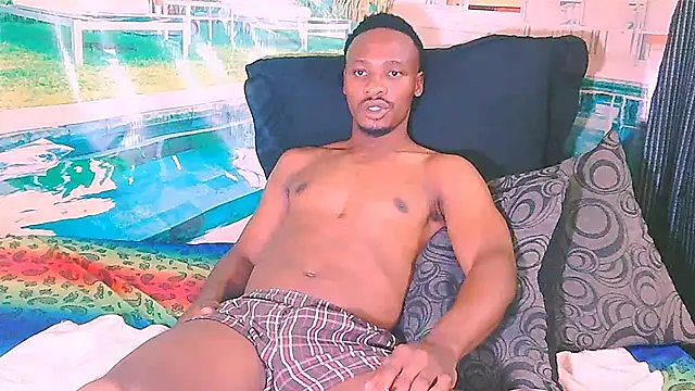 Snapshot of EbonyTiger69 chatting on February 12, 2026, 1:55 pm EbonyTiger69 online show from February 12, 2026, 1:55 pm