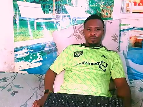 EbonyTiger69 online show from November 16, 2025, 5:06 pm