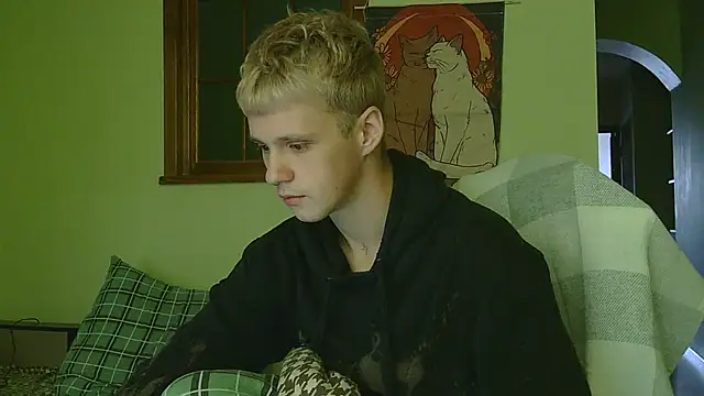  Timmy Boy  online show from October 14, 2025, 7:20 am