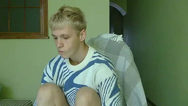  Timmy Boy  online show from October 18, 2025, 7:32 am