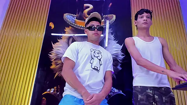 Play boys Hot2 online show from November 2, 2025, 11:59 am