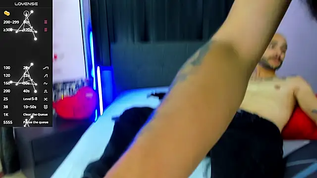 2 fire online show from October 8, 2025, 12:12 am