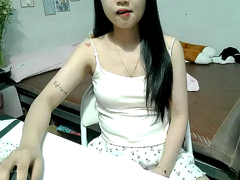 Bellazza039 online show from June 13, 2026, 6:17 pm