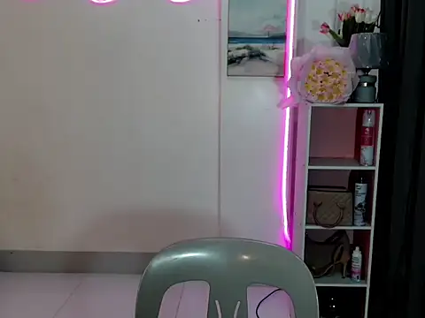 Snapshot of buttycamillex chatting on March 2, 2026, 11:39 am buttycamillex online show from March 2, 2026, 11:39 am