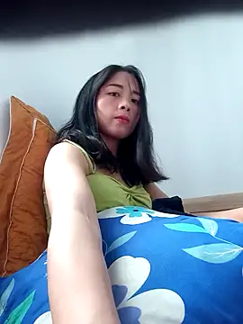 mochicute online show from October 14, 2025, 5:41 am