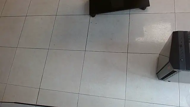 Snapshot of rosse_m chatting on November 21, 2025, 1:10 pm rosse m online show from November 21, 2025, 1:10 pm