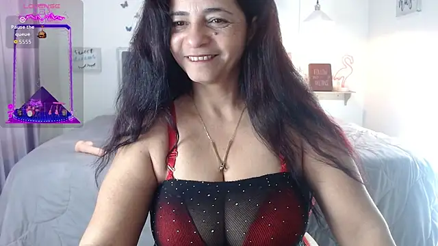 Snapshot of rosse_m chatting on October 10, 2025, 1:23 pm rosse m online show from October 10, 2025, 1:23 pm