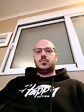 arksex32 online show from April 16, 2026, 3:18 am