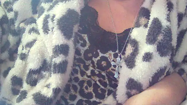 Snapshot of Playful_MILF_Demi chatting on February 14, 2026, 11:10 am Playful MILF Demi online show from February 14, 2026, 11:10 am