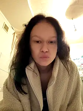 AlettaPaltrova online show from October 20, 2025, 8:20 pm