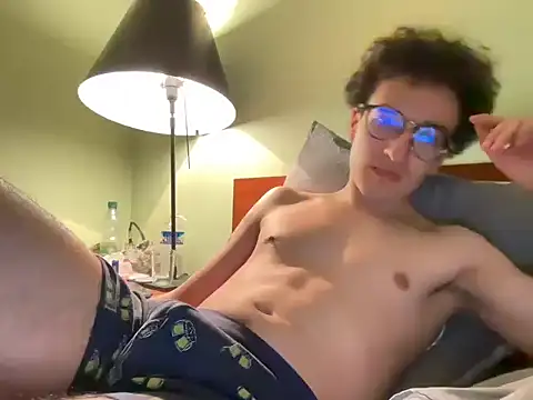 Snapshot of Poeta98@xh chatting on November 13, 2025, 8:57 pm Poeta98xh online show from November 13, 2025, 8:57 pm