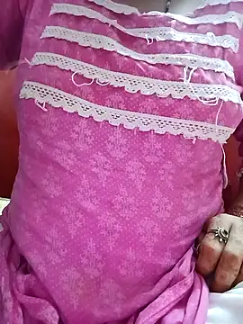 Nini143 online show from October 7, 2025, 10:38 am