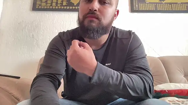 Snapshot of mayday2025m chatting on March 17, 2026, 5:05 pm mayday2025m online show from March 17, 2026, 5:05 pm