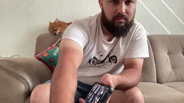 Snapshot of mayday2025m chatting on April 4, 2026, 2:12 pm mayday2025m online show from April 4, 2026, 2:12 pm