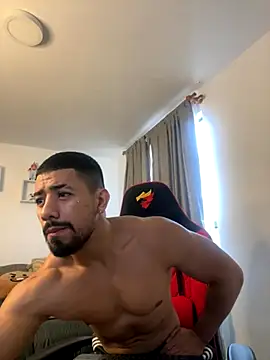 Ezzio Scolaro online show from October 22, 2025, 12:04 pm