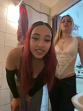 amatista7768 online show from October 27, 2025, 11:38 pm