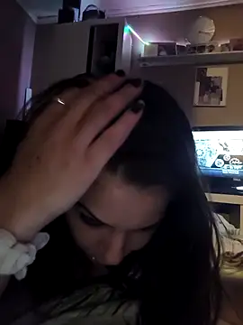 KRISZTIN1987 online show from October 9, 2025, 7:20 am